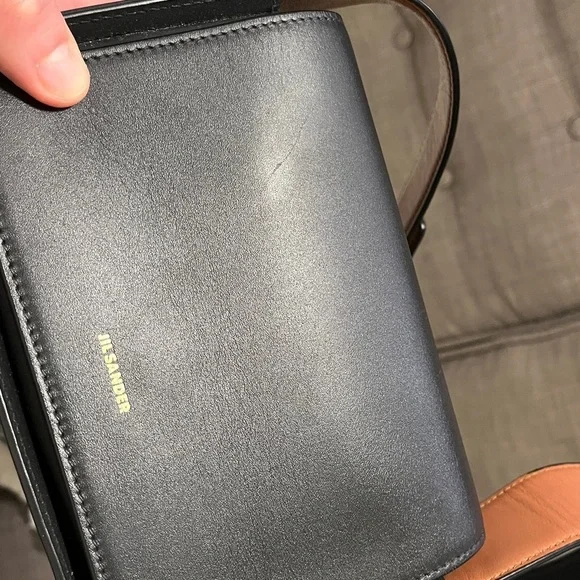 Jil Sander All Day Flap Bag Black Calfskin gold hardware. Rare. - Picture 3 of 14